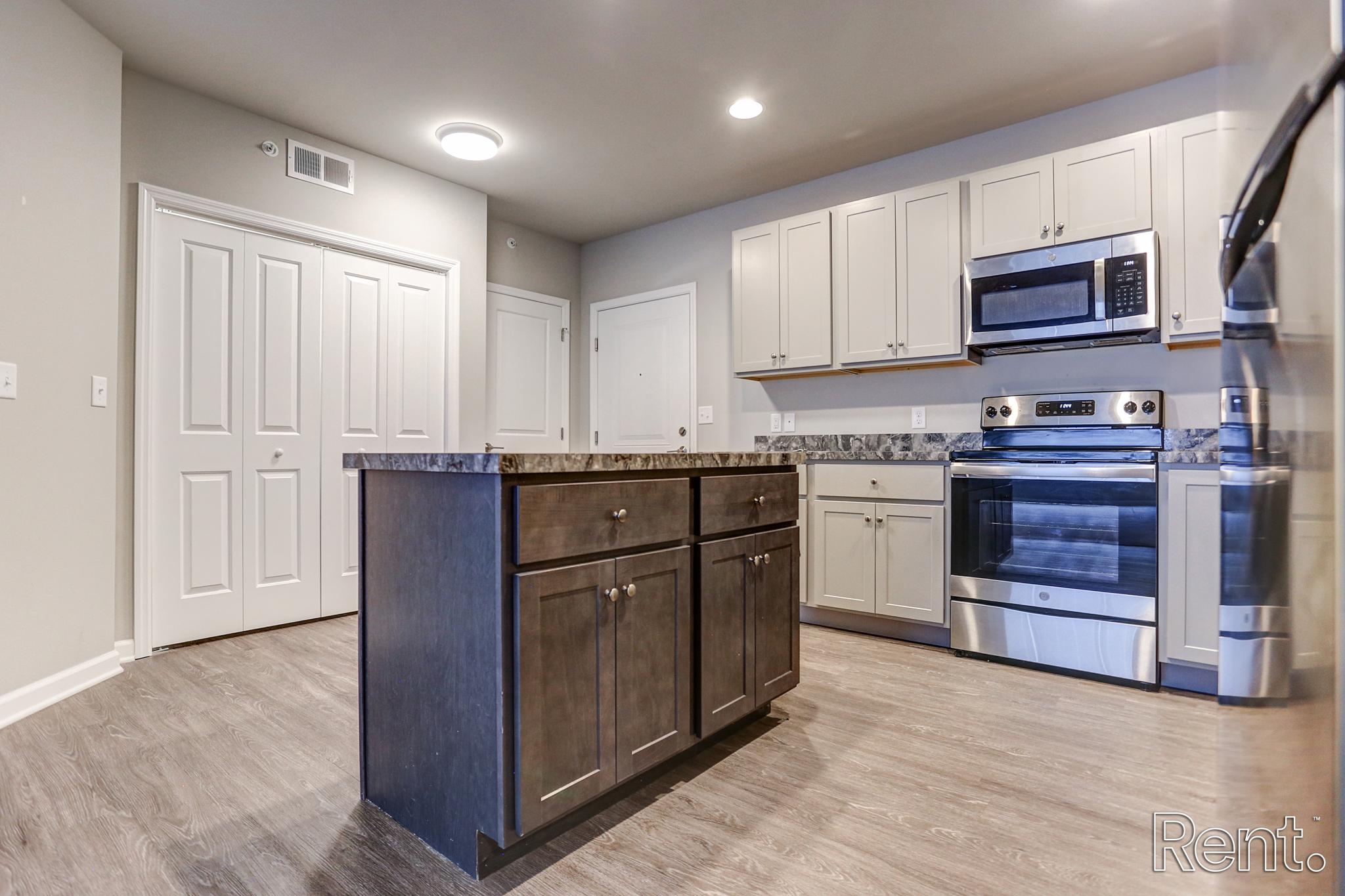 Lincoln Kitchen